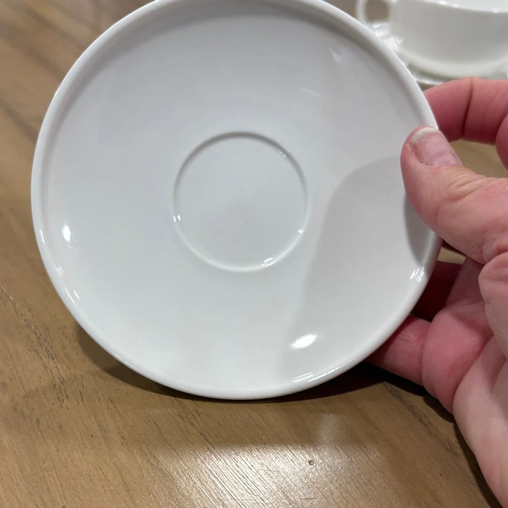Crate&Barrel Porcelain White Tea/espresso Cup Set 4